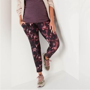 Old Navy Active Maternity High Waisted PowerSoft 7/8 Length Jogger Pants New XS